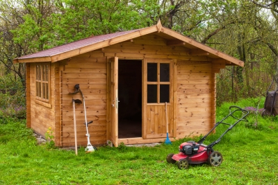 Abris de jardin en bois.